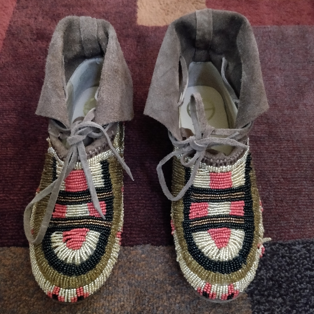 House of Harlow Beaded Moccasins